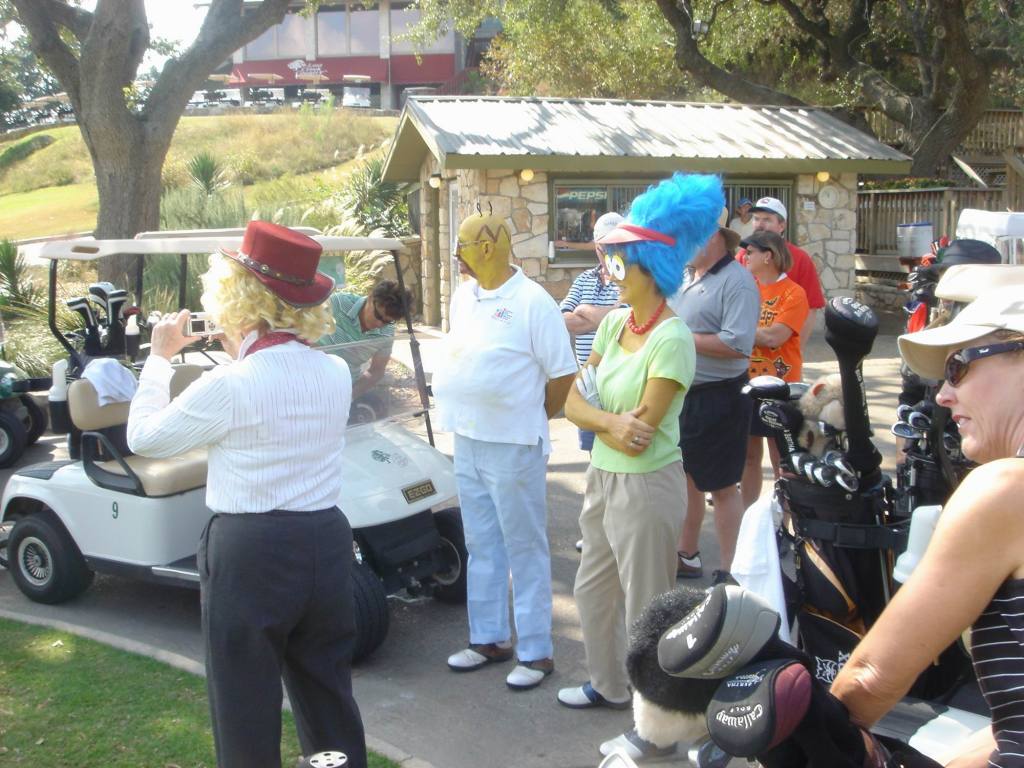 2005/10(Oct)/04(Halloween-Golf)/1024x768_2005-10-30 11-54-37.JPG